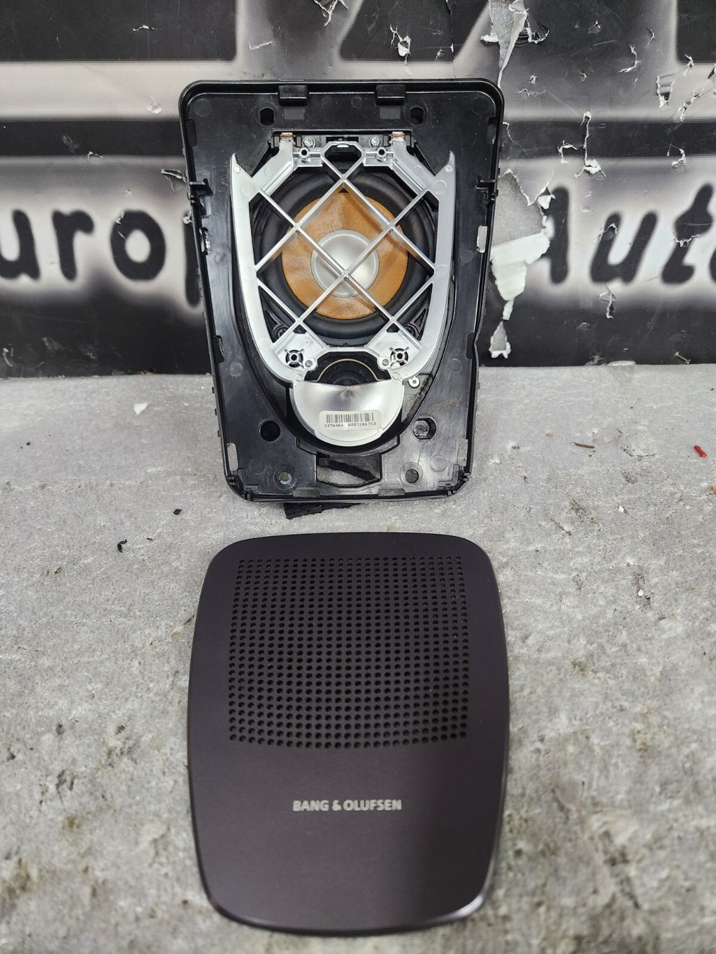 BMW B7 F01 F02 M6 F06 F12 640i 650i Center Dash Loud Speaker Bang&Olufsen OEM