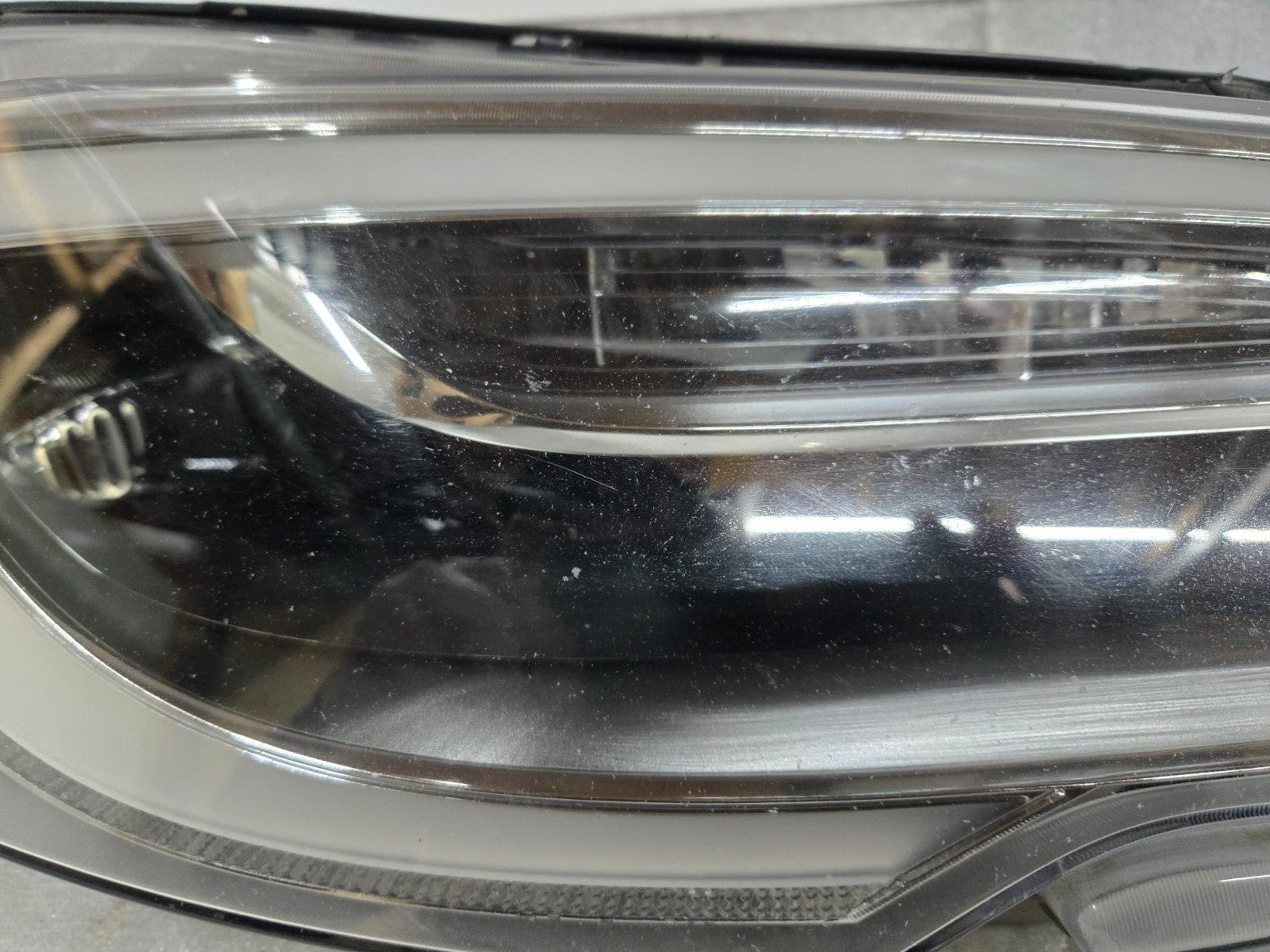 2016-2020 Tesla Model S Right RH Passenger Side LED Headlight OEM 105357100D