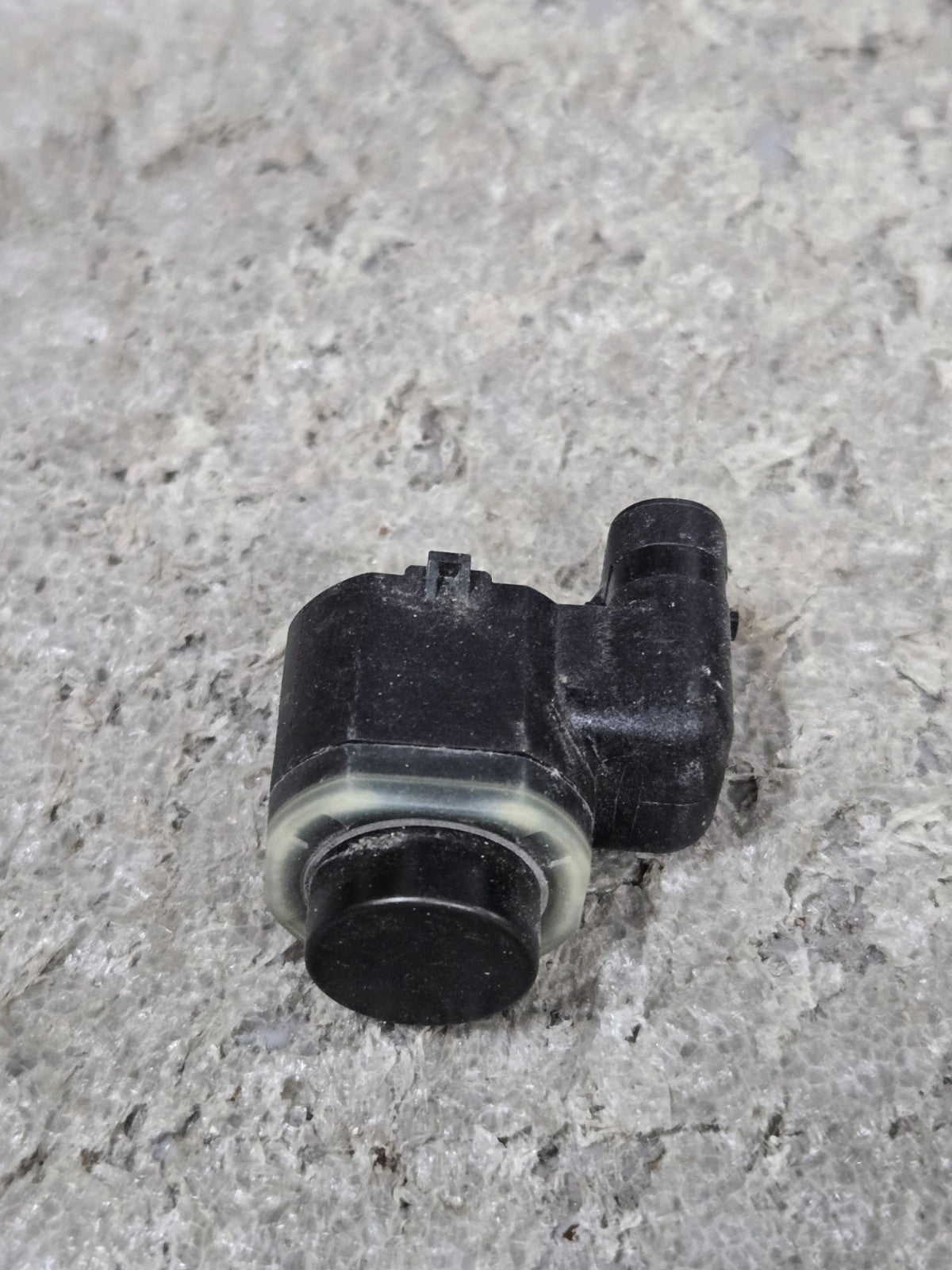 2015 - 2018 AUDI Q3 FRONT OR REAR BUMPER PARKING PARK ASSIST AID SENSOR OEM