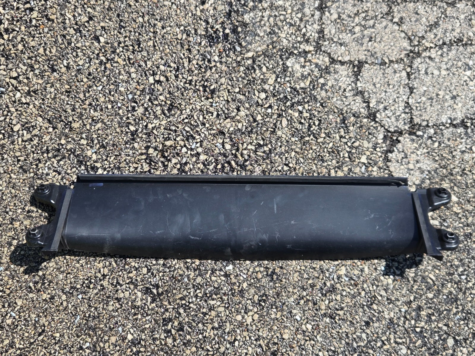 2015-2020 Lamborghini Huracan LP580 Coupe Center Air Duct 4T0121334B OEM