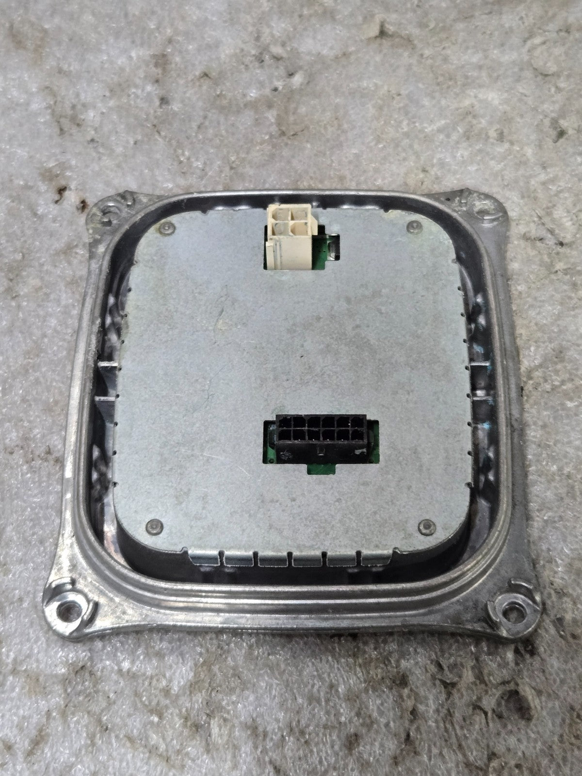 2014-2020 BMW i8 Laser Headlight Turn Signal Control Module Unit 63117361401 OEM