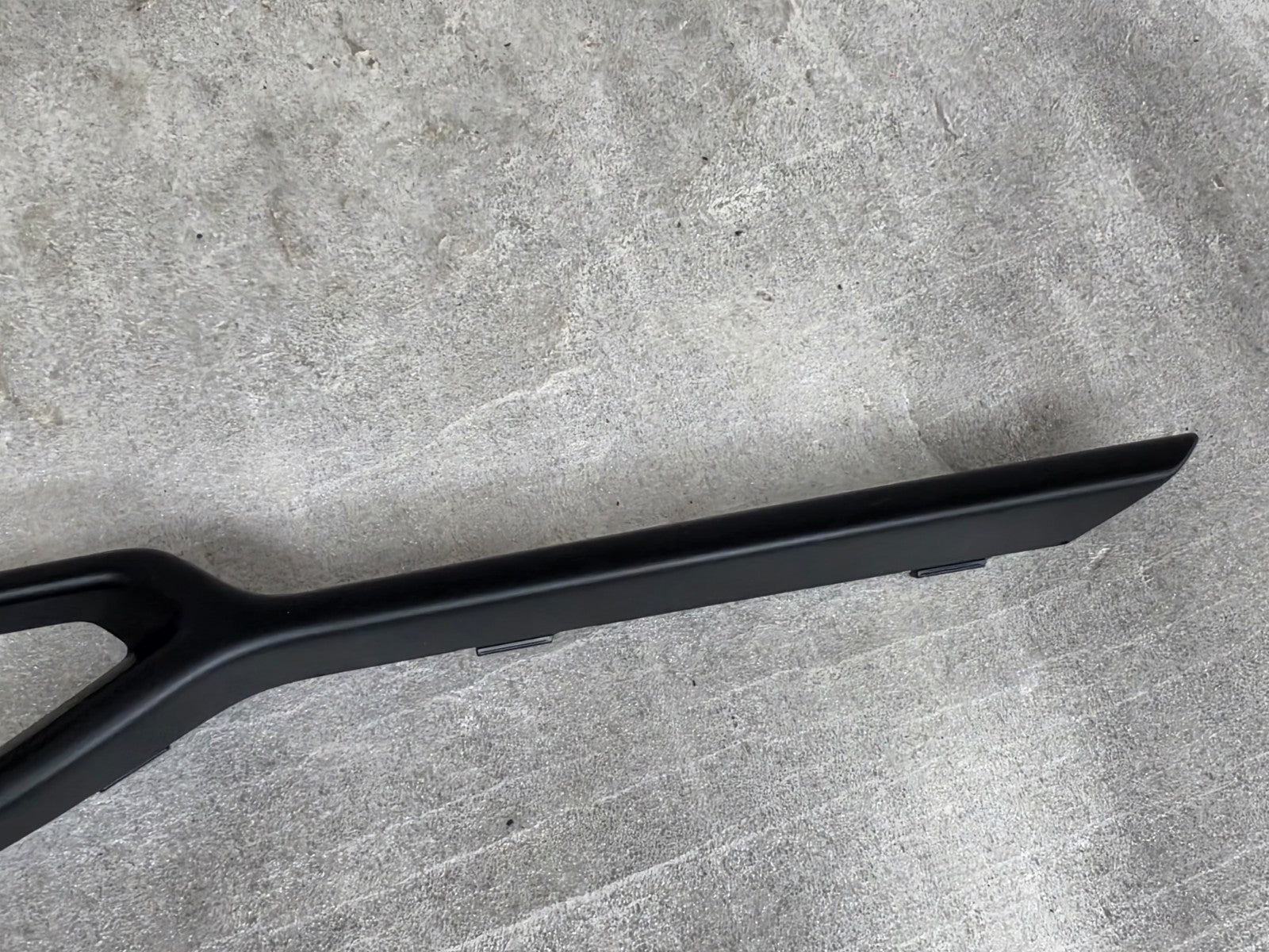 2021 Lamborghini Urus Front Bumper Cover Section 4ML807533AGRU OEM
