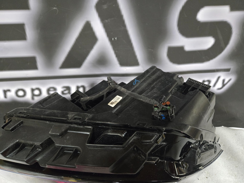 2024-2025 Hyundai Santa Fe Full LED Headlight Right Passenger RH OEM 92102-R6100