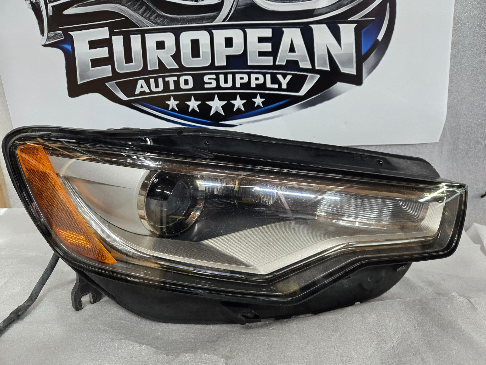 2012-2015 Audi A6 S6 Xenon HID Headlight Right Passenger Non-AFS OEM 4G0941006E