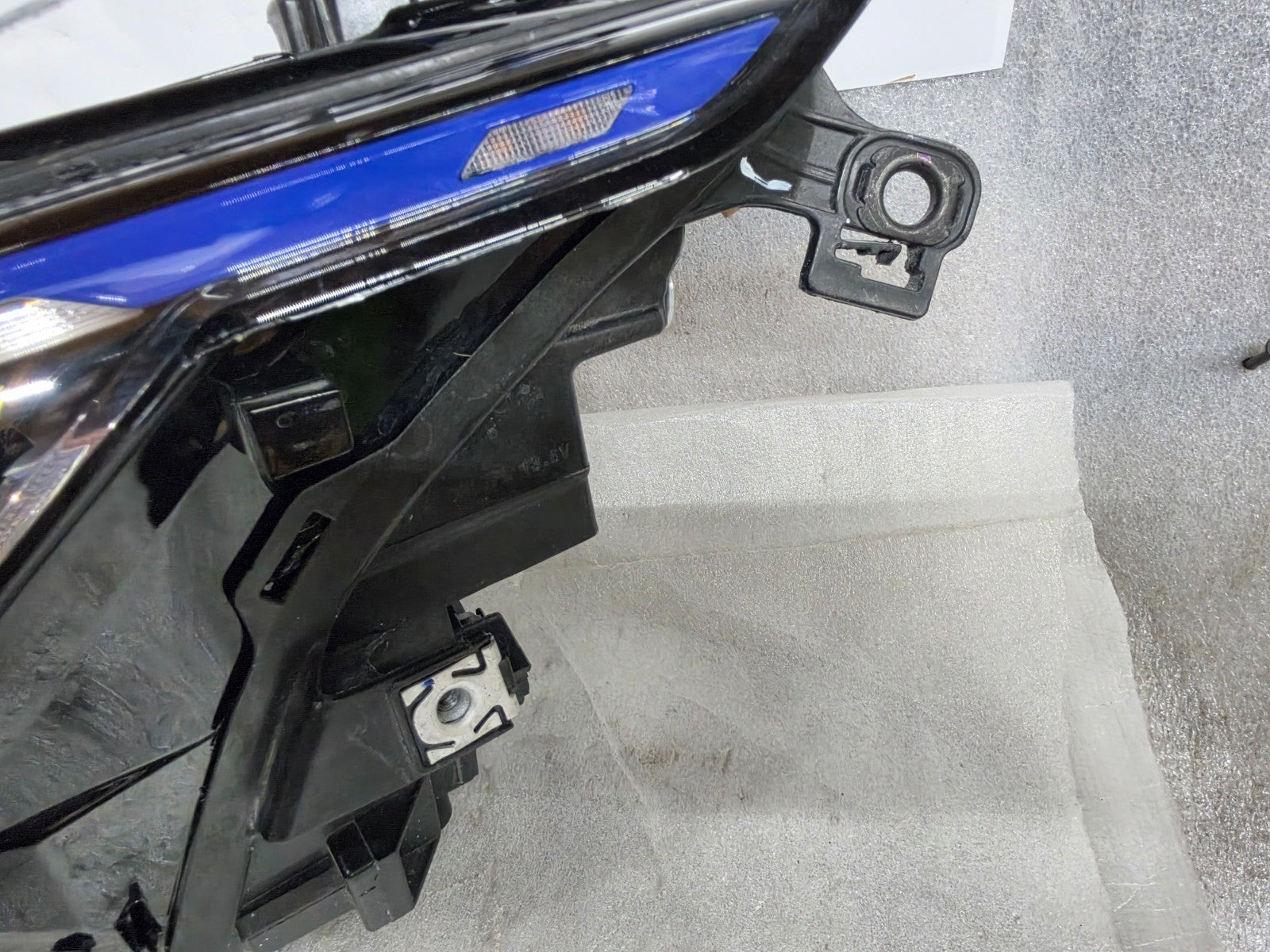 2022-2025 Volkswagen Golf R MK8 Left LH Driver LED Headlight OEM 5H0941059G