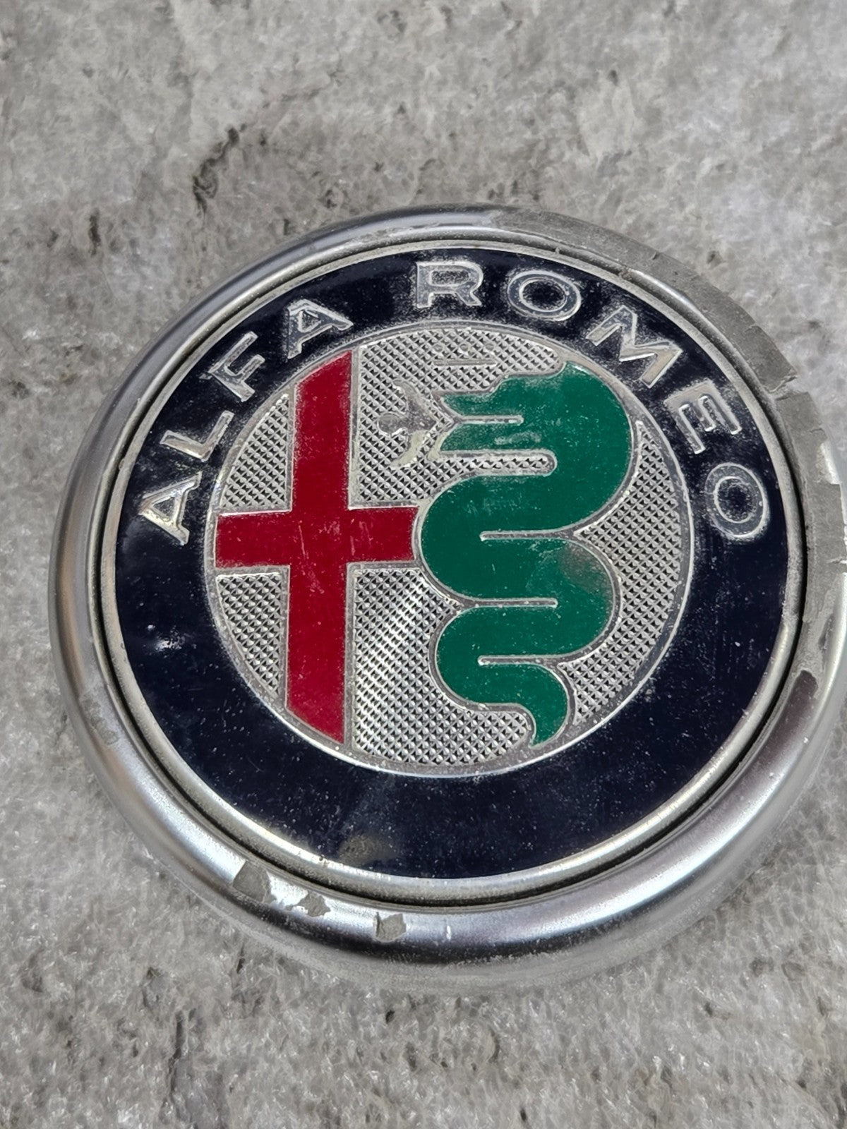 Alfa Romeo -Front Grille Badge Emblem Logo 13051935 OEM