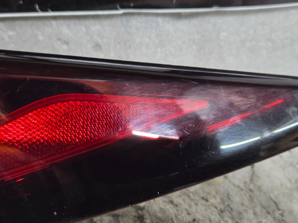 2022-2024 Acura MDX LED Quarter Tail Light Right RH Passenger Side OEM *CHIPPED