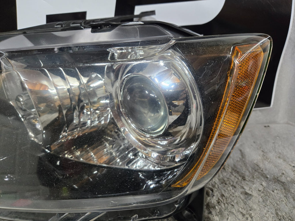 2011 2012 2013 Jeep Grand Cherokee Xenon HID Headlight Left LH Driver Side OEM