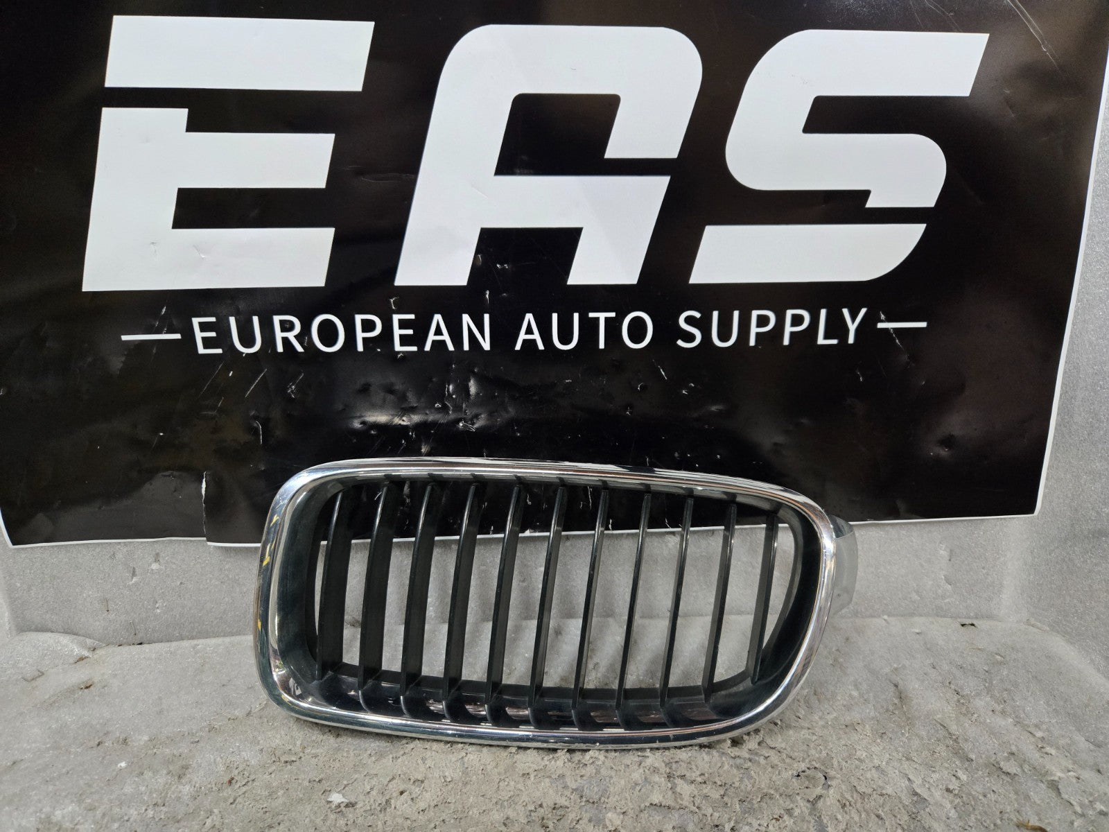 2012 - 2015 BMW 3 Series Front Kidney Grille Left + Right Side 5113-7255411 OEM