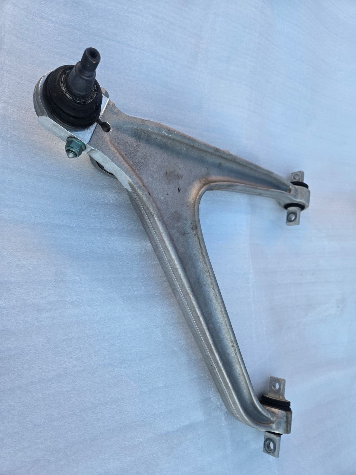 2018 Lamborghini Aventador S LP740-4 Front Left Lower Control Arm 470407155 OEM