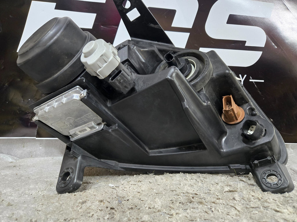 2011 2012 2013 Jeep Grand Cherokee Xenon HID Headlight Left LH Driver Side OEM