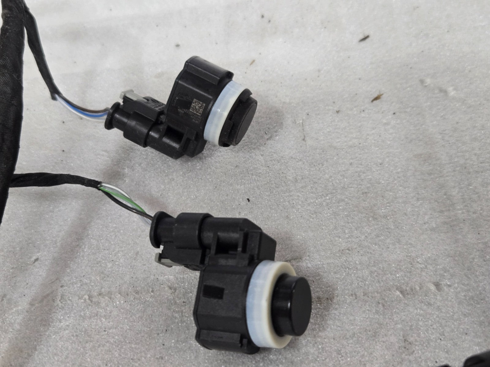 2024 - 2025 BMW X1 U11 FRONT BUMPER PARKING SENSOR WIRING HARNESS COMPLETE OEM