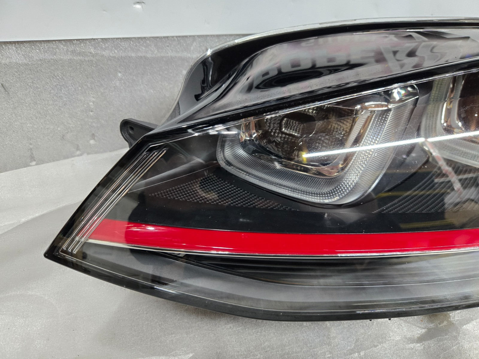 2015-2017 Volkswagen Golf GTI Left LH Xenon Headlight OEM 5GM941753C EURO SPEC