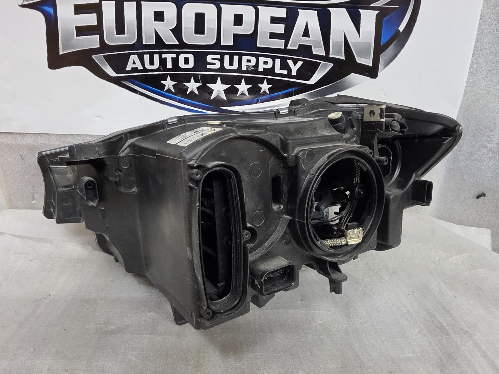 2015-2018 BMW X3 X4 Headlight Xenon HID AFS Right RH Passenger 63117401142 OEM