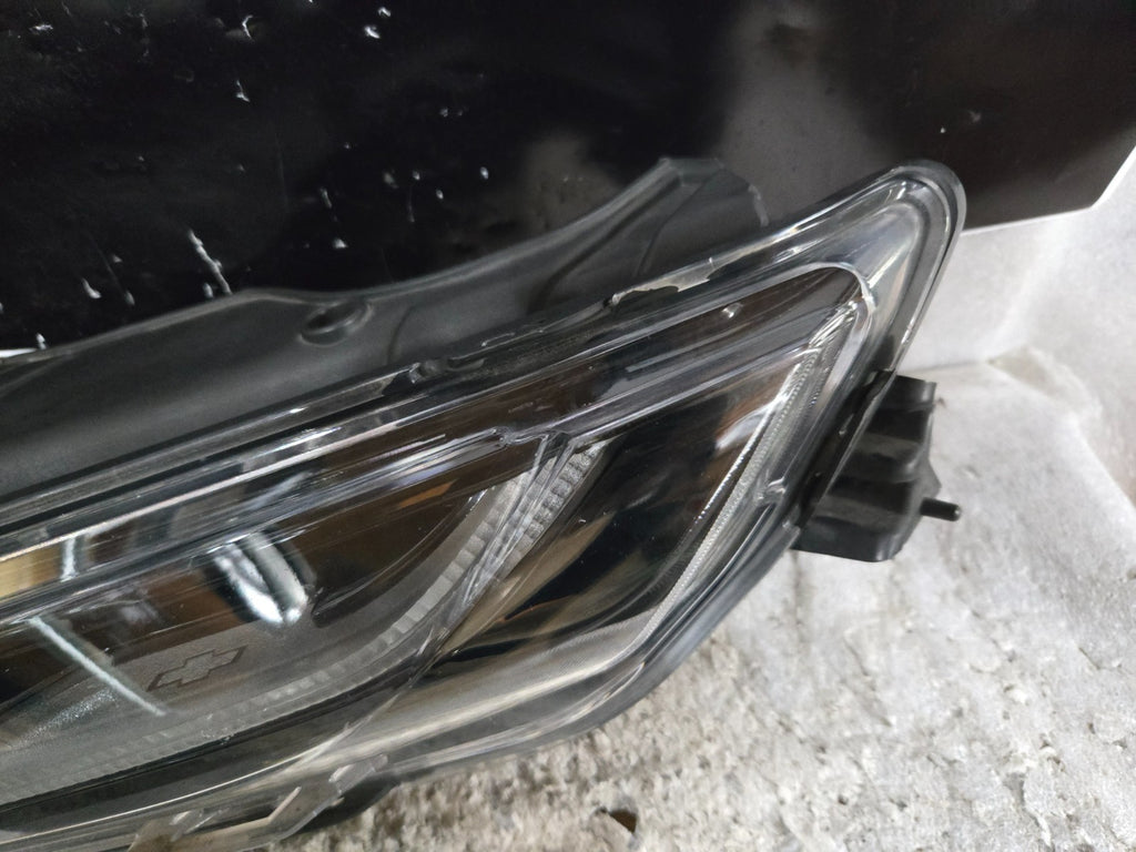 2019-2021 Chevrolet Blazer LED OEM LH Driver Daytime Running Light 84856650