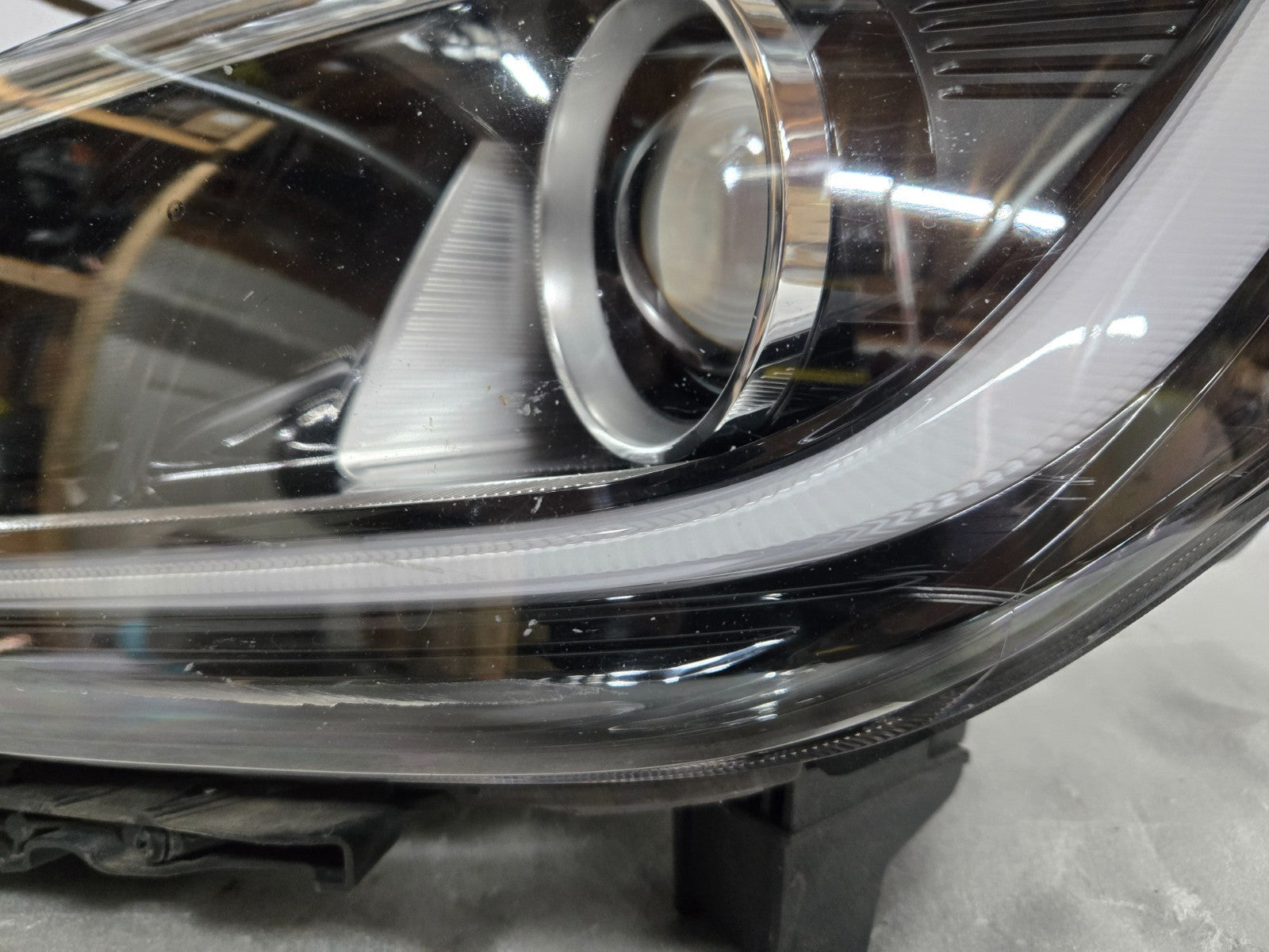 2016-2017 Hyundai Sonata HYBRID Left LH Driver Xenon HID Headlight 92101-E61 OEM