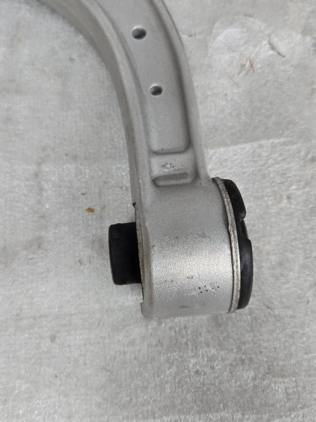 2024-2025 BMW I5 G60 FRONT LEFT RIGHT SUSPENSION UPPER CONTROL ARM 3112 8833037