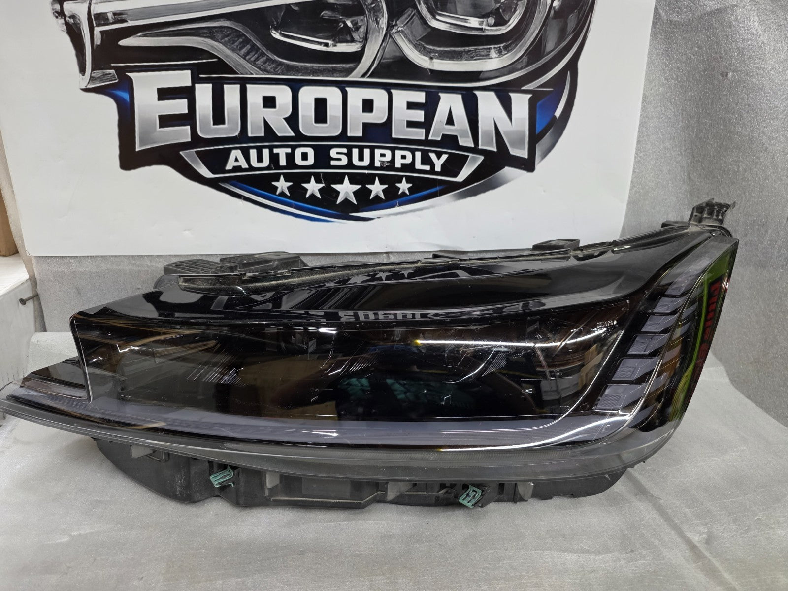 2024-2025 Lincoln Nautilus Left LH Driver LED Headlight OEM R2TB-13E017-BK