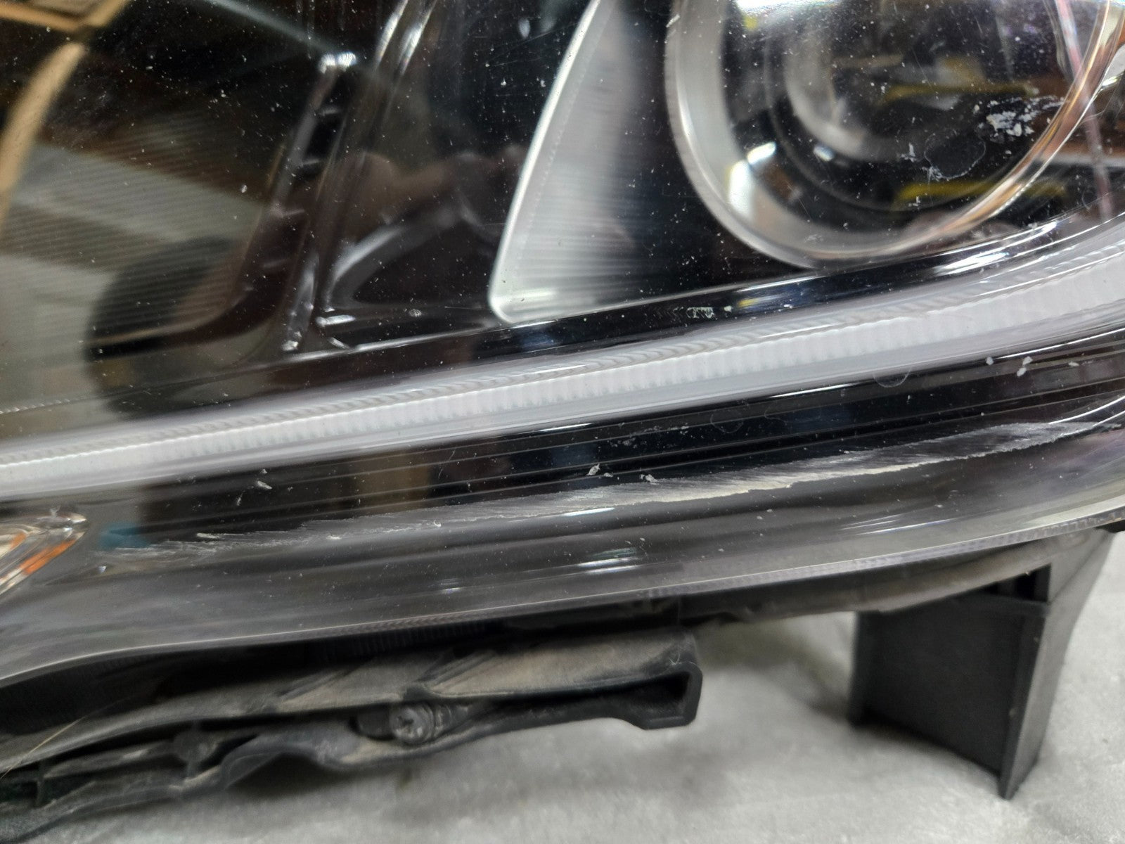 2016-2017 Hyundai Sonata HYBRID Left LH Driver Xenon HID Headlight 92101-E61 OEM