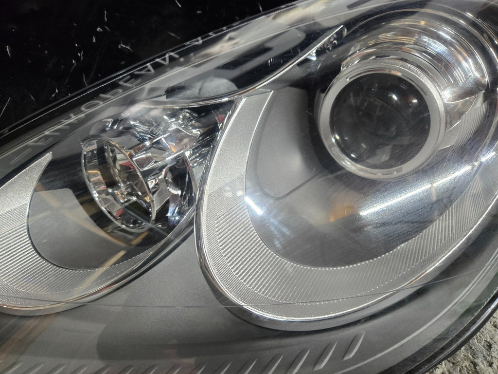 2011-2014 Porsche Cayenne Left LH Driver Side Headlight Halogen OEM 7P5941029CE