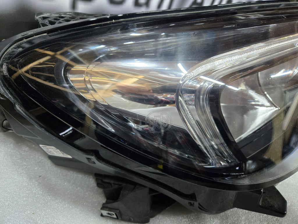 2020-2023 Buick Encore GX Halogen w/ LED Headlight Right Passenger OEM 42745768