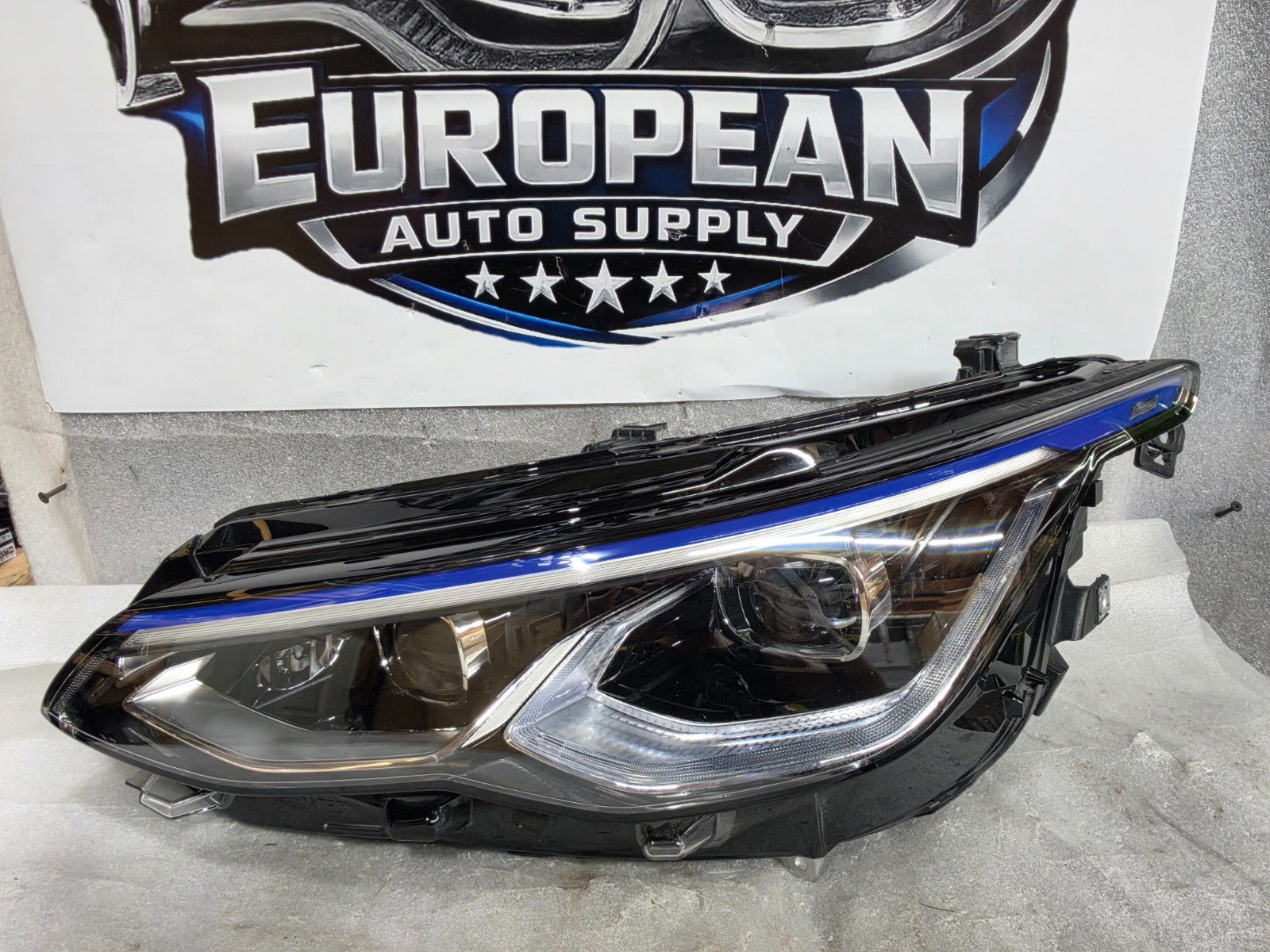 2022-2025 Volkswagen Golf R MK8 Left LH Driver LED Headlight OEM 5H0941059G