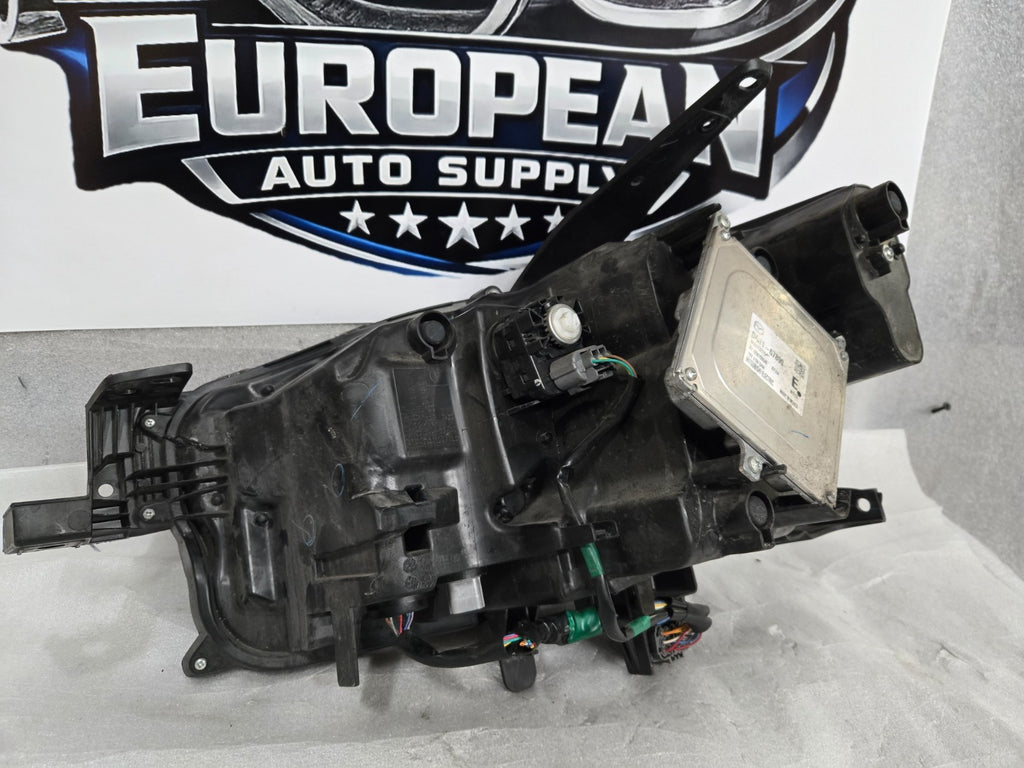 2020-2023 Mazda CX30 Right Passenger WITH Adaptive LED Headlight OEM DGJ1-51030