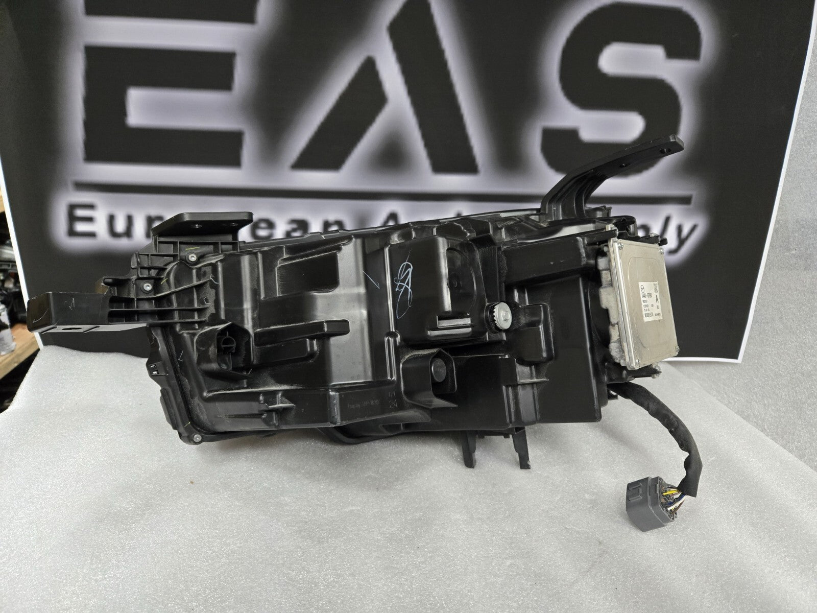 2023-2024 Mazda CX50 CX-50 Right Passenger Side Headlight OEM VA40-51030