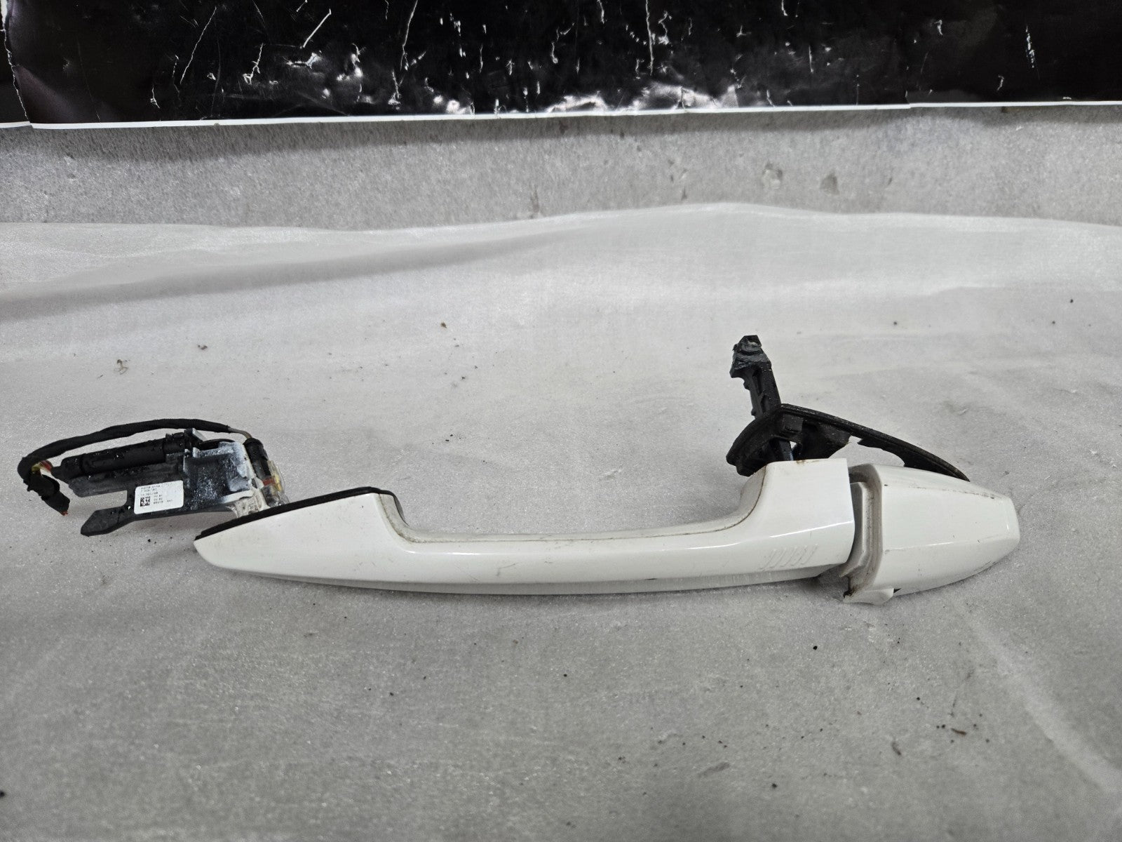 2014-2018 BMW X5 50IX F15 - LEFT LH DRIVER SIDE Exterior DOOR Handle 7328507 OEM