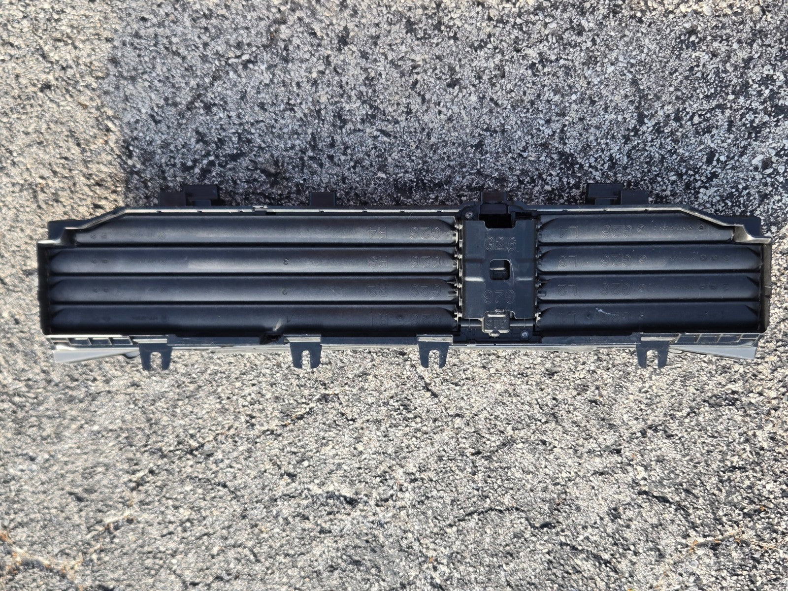2022-25 BMW I4 G26 Front Lower Shutter Air Duct W/ Air Flap Control OEM 5A1E918