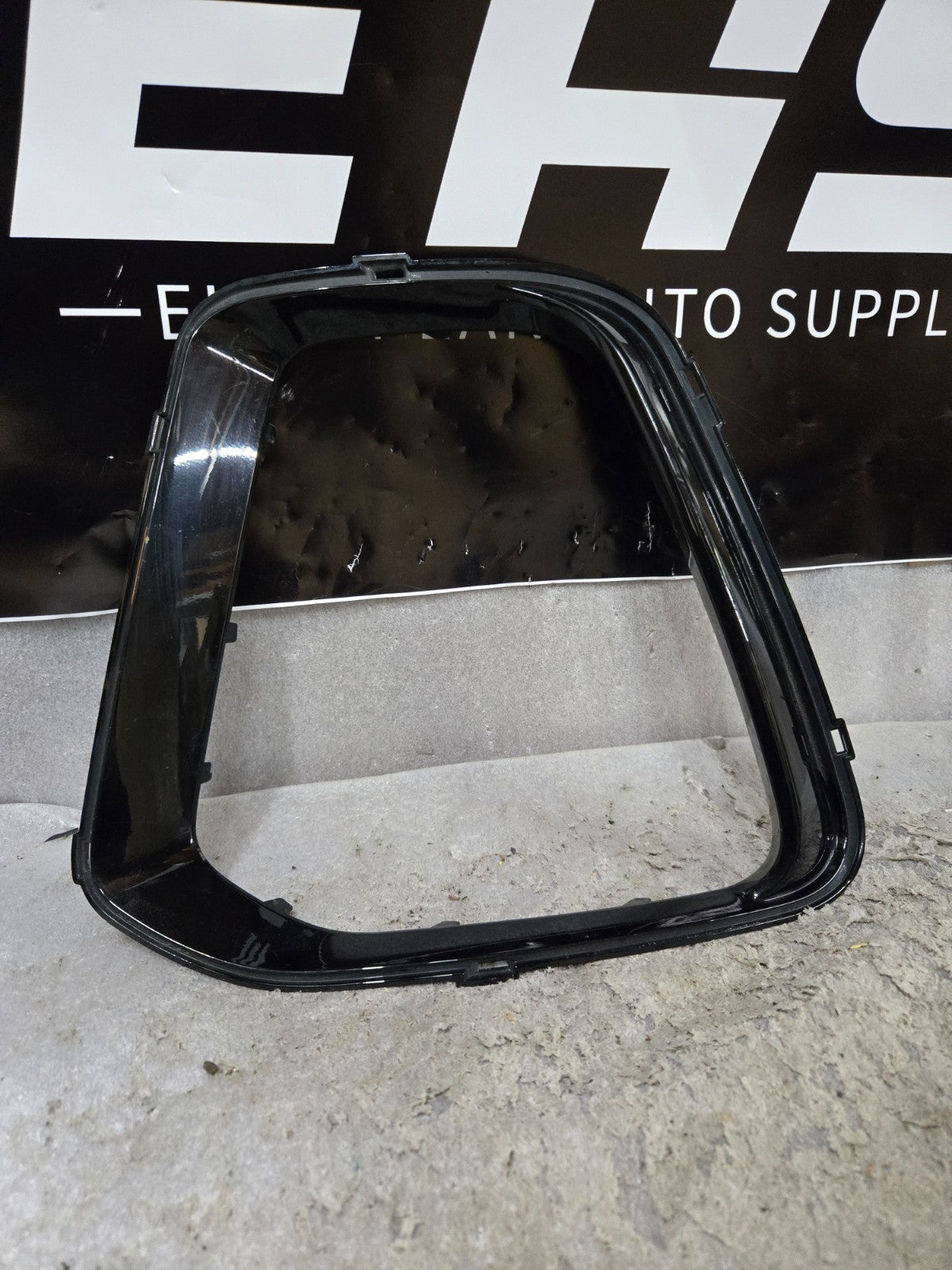2018 2019 2020 2021 RANGE ROVER SPORT SVR GRILLE TRIM RIGHT RH JK6M-17K946-B OEM