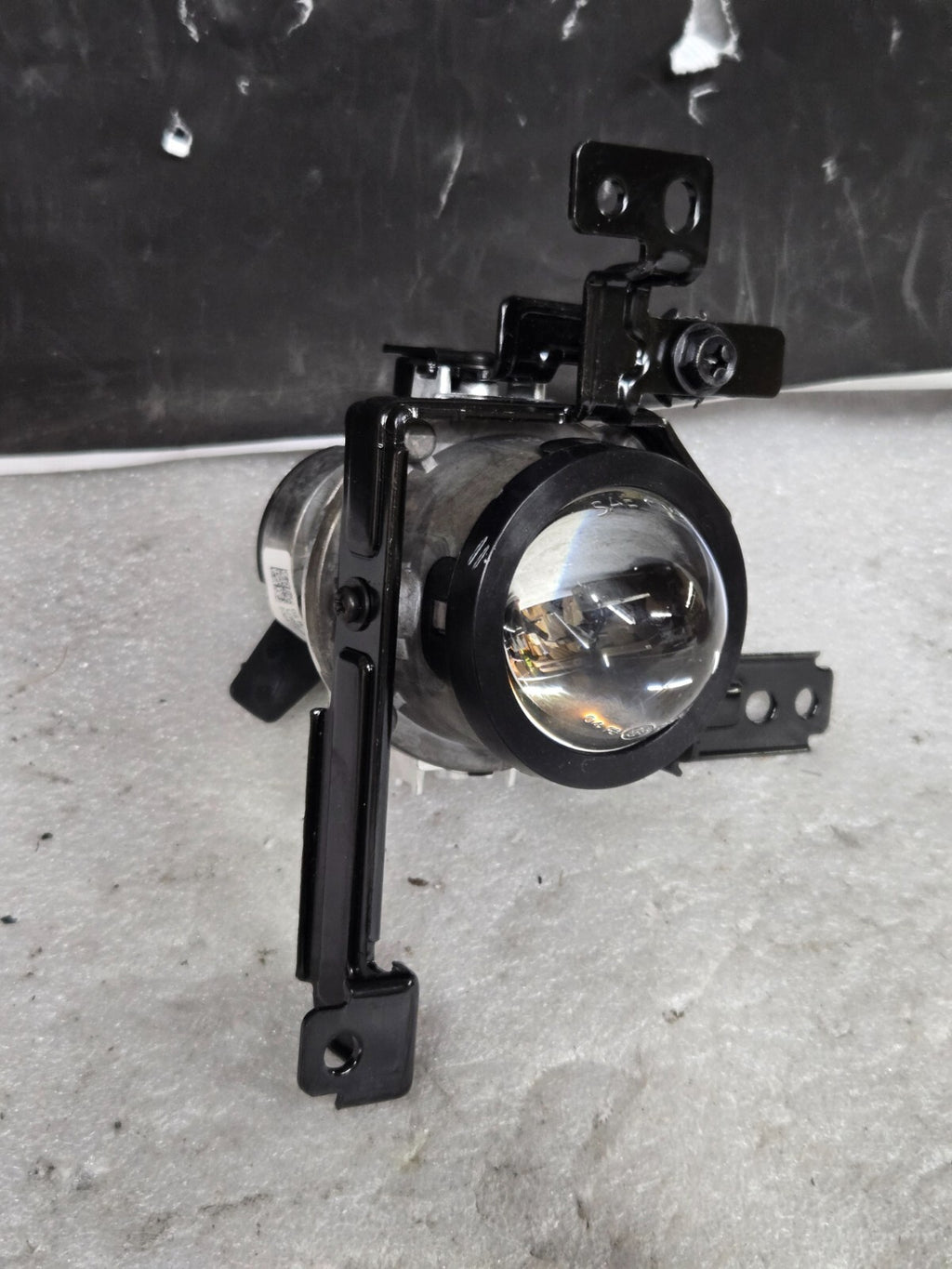 2022-2023 HYUNDAI KONA FRONT FOG LIGHT ASSEMBLY LEFT LH DRIVER 92201-J9500 OEM