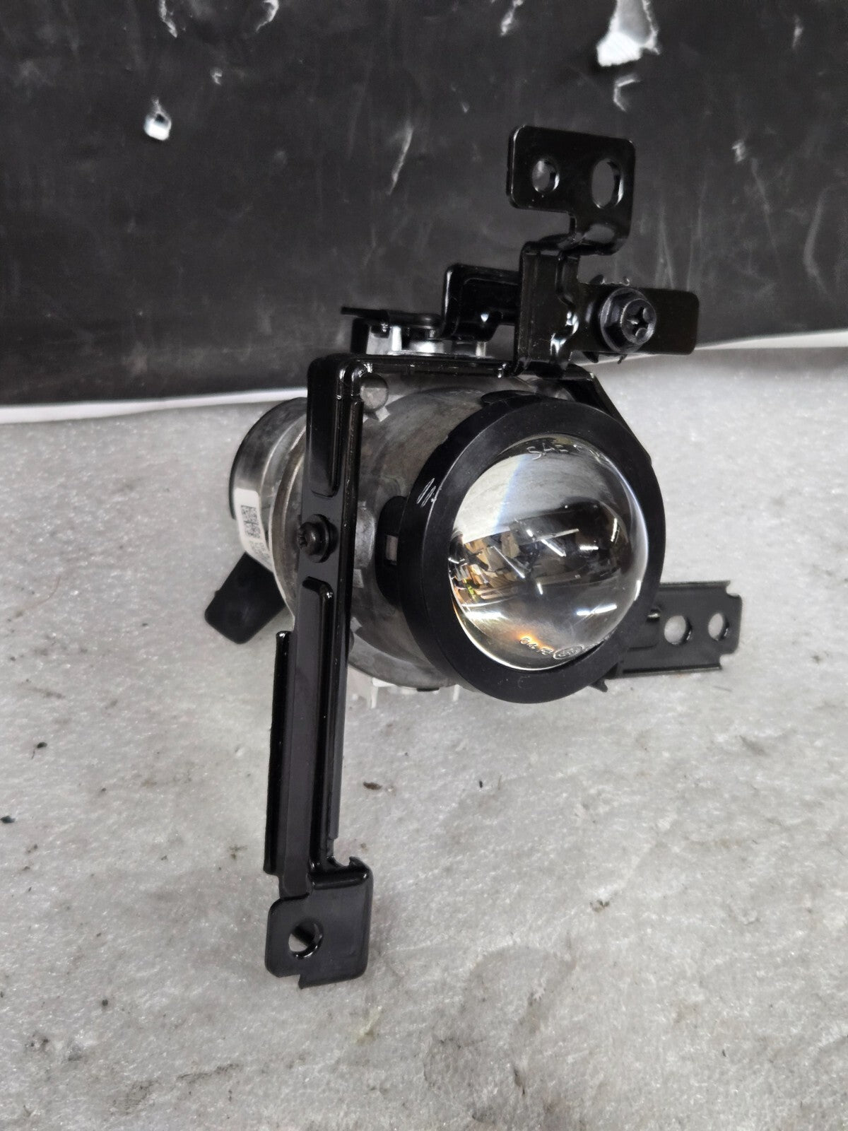 2022-2023 HYUNDAI KONA FRONT FOG LIGHT ASSEMBLY LEFT LH DRIVER 92201-J9500 OEM