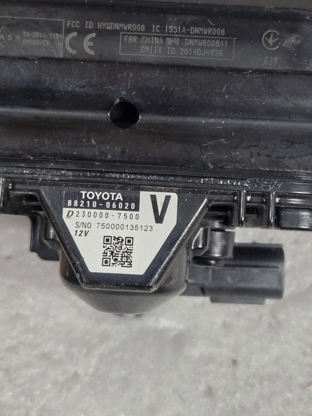 2016 2017 2018 2019 Lexus Es350 RX350 Radar Cruise Sensor Used OEM 88210-06020 V
