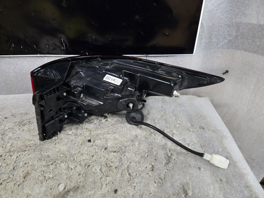 2024-2025 Mazda CX-90 Left LH Driver Side Rear Quarter LED Tail Light OEM