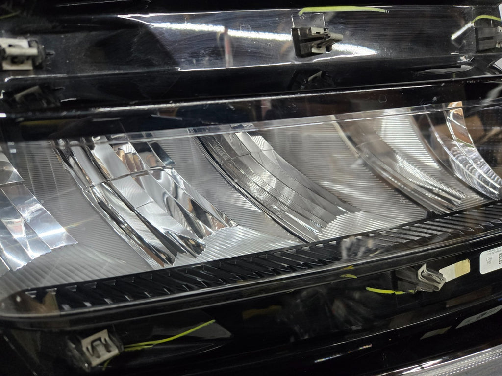 2022-2024 FORD EXPEDITION RIGHT BLACK LED  W/DRL HEADLIGHT OEM NL1B-13E014-CN