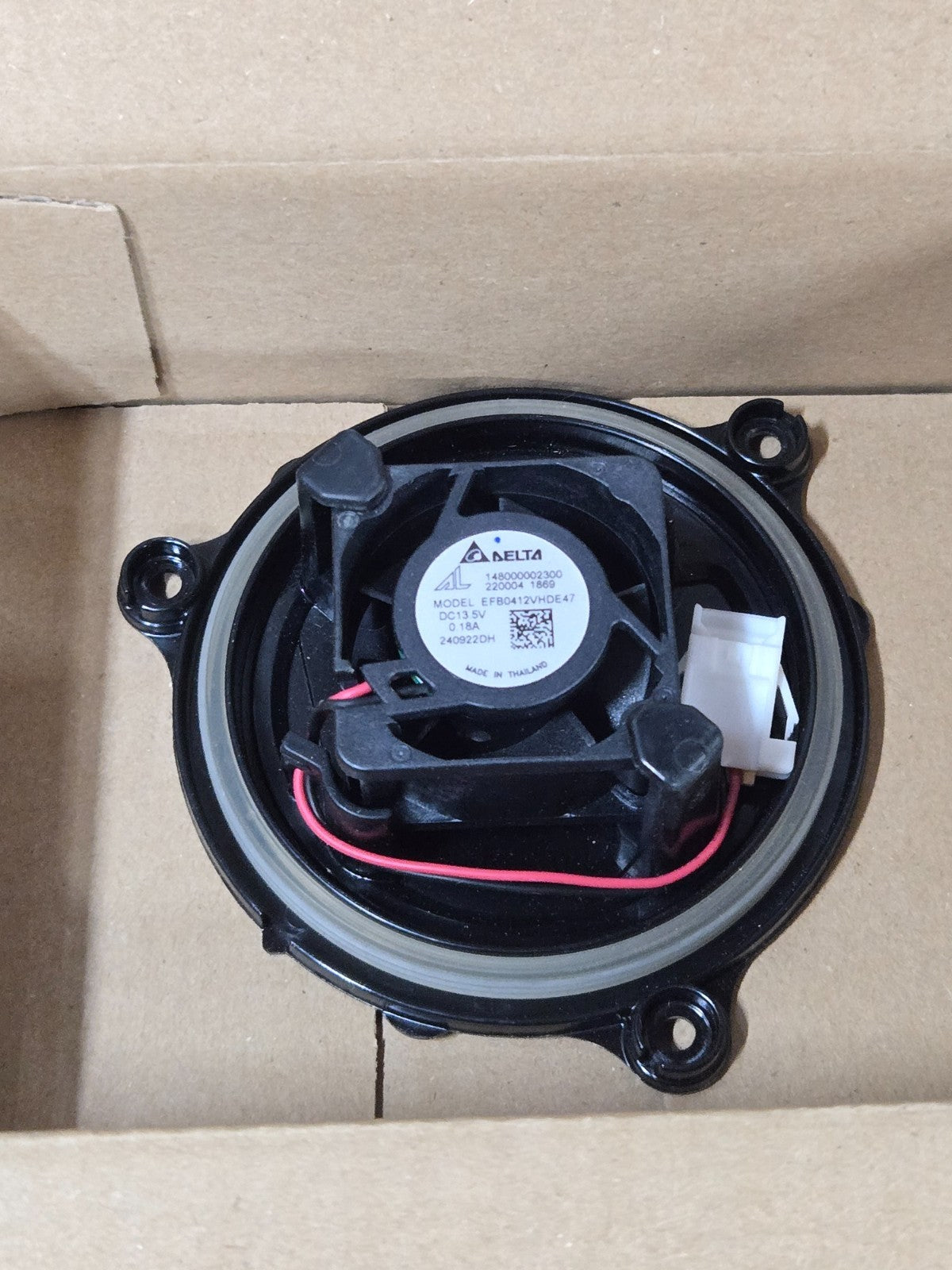 Genuine OEM Headlight Control Module Cooling Fan For BMW X5 X6 Z4 63118496140