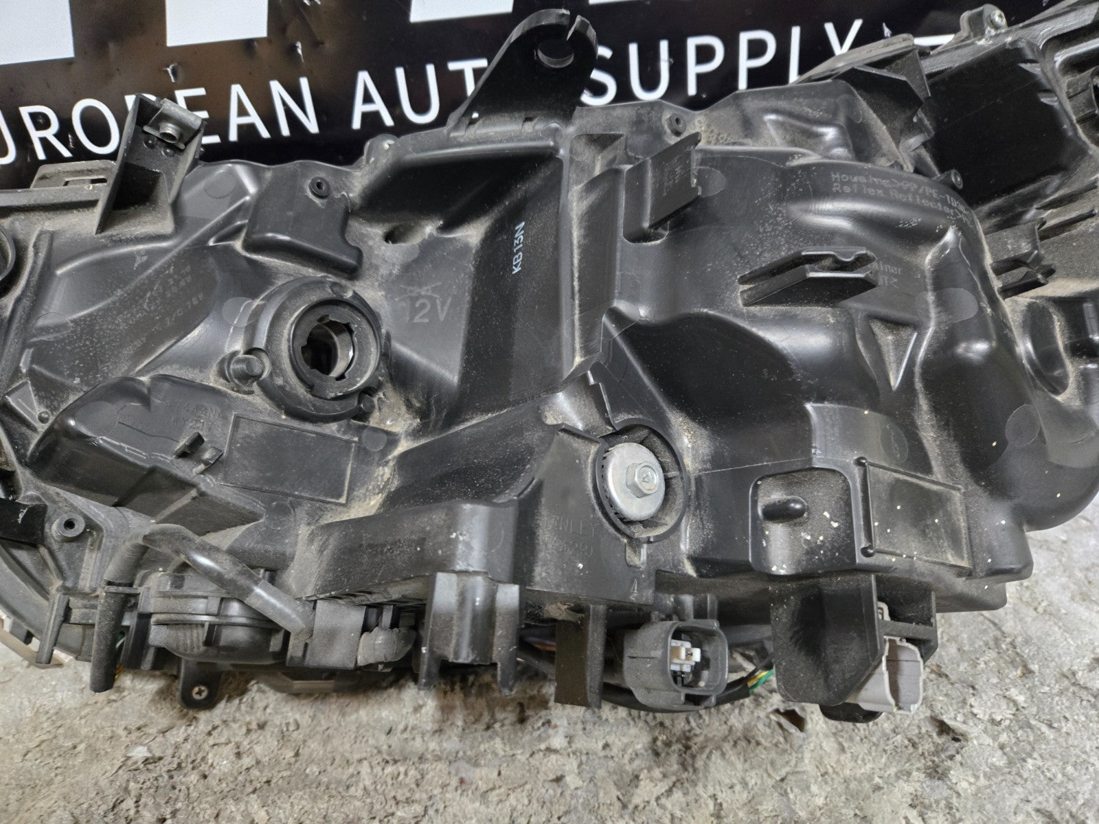 2019-2021 TOYOTA RAV4 RIGHT PASSENGER RH HEADLIGHT ASSY OEM PART# 81110-0R160