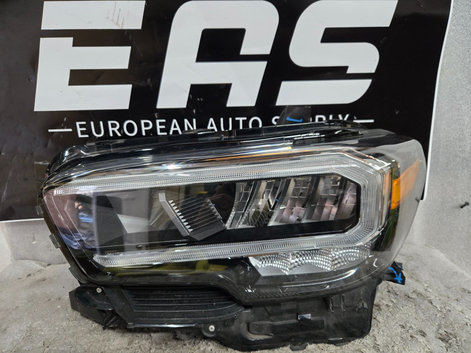 2020 2021 2022 2023 Toyota Tacoma Headlight Left Driver Side Full LED OEM