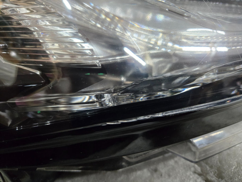 2022-2024 CHEVROLET TRAVERSE RIGHT LED SIGNAL DAYTIME RUNNING LIGHT 85584766 OEM
