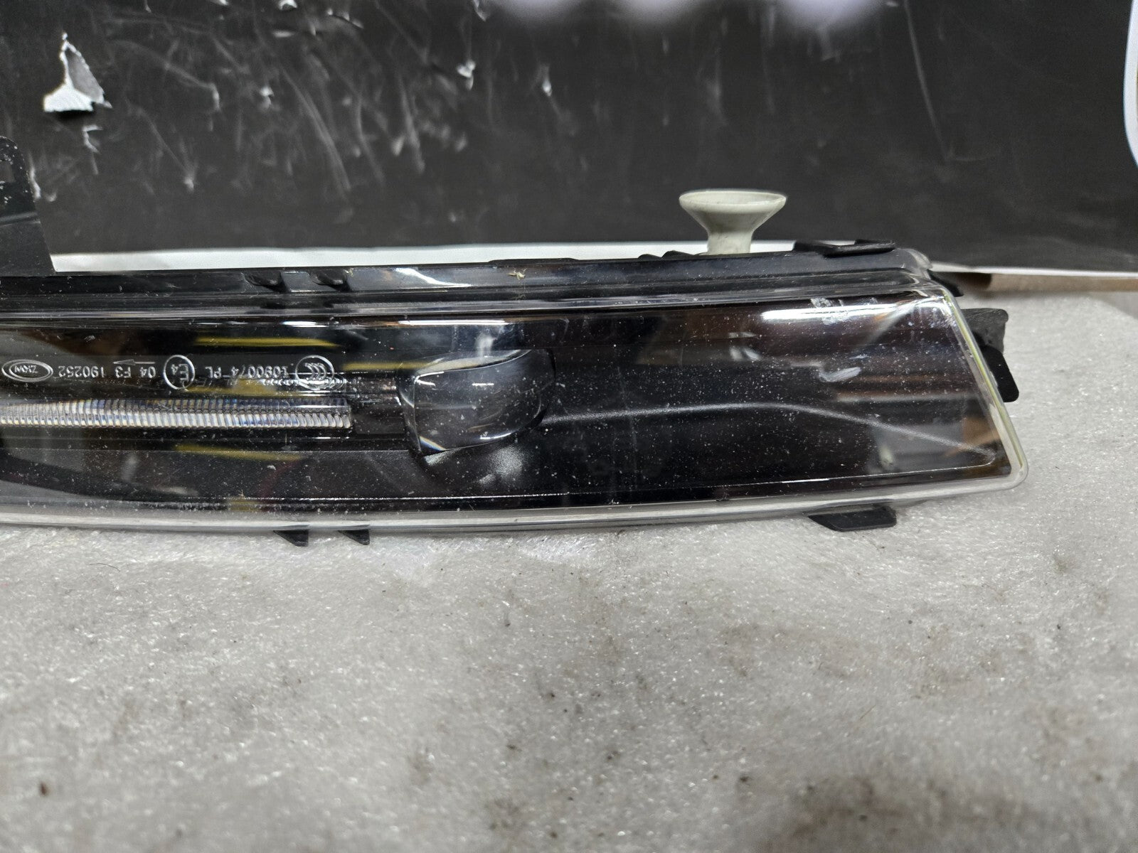 2017 2018 2019 2020 JAGUAR F-PACE DAYTIME RUNNING LIGHT LEFT LH HK8315201BD OEM