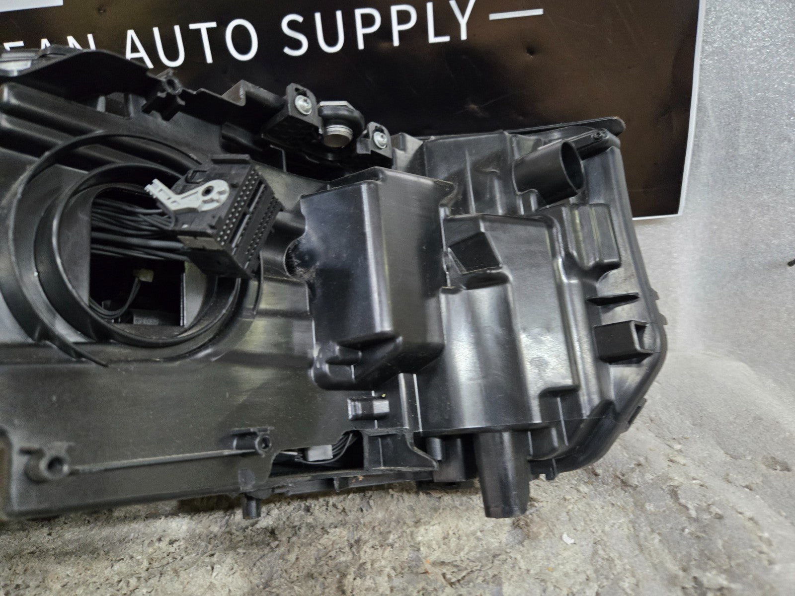 2017-2019 BMW 6 SERIES GT/G3 ADAPTIVE LED HEADLIGHT LEFT DRIVER SIDE OEM 7496447