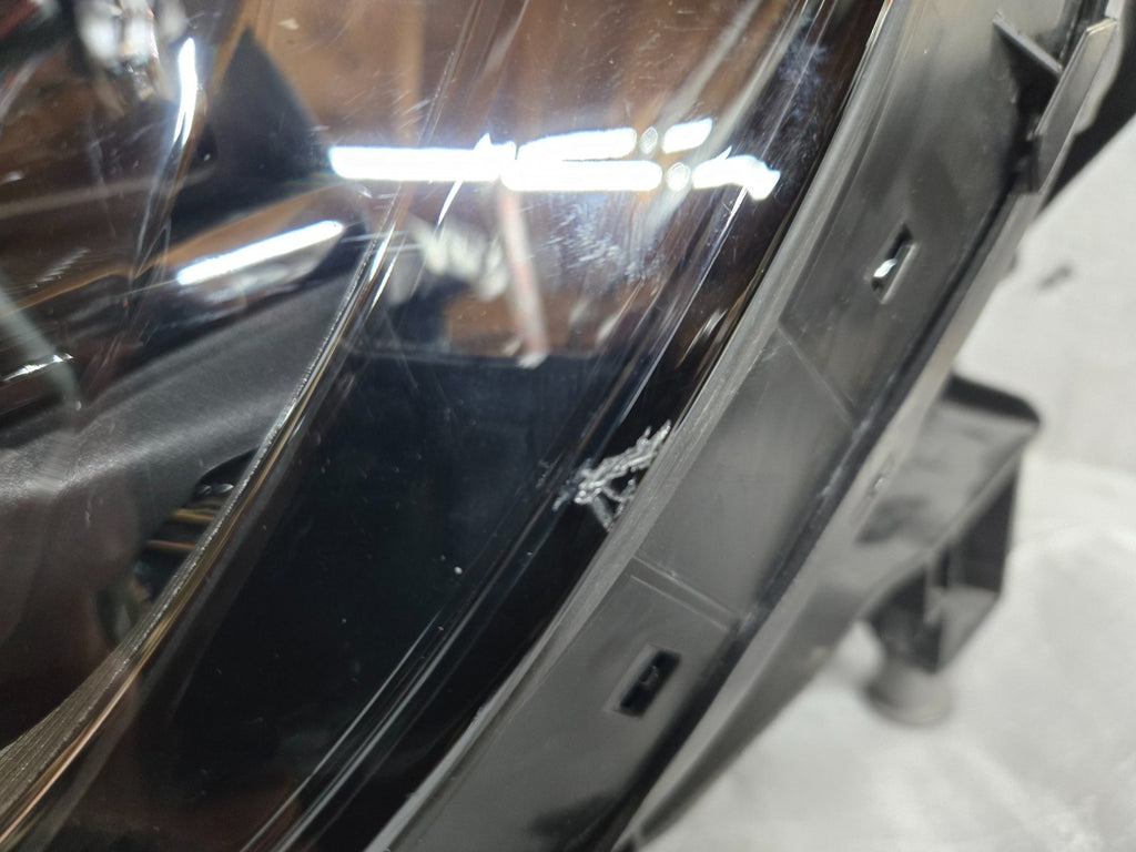 2024 2025 Porsche Cayenne Turbo Left LH Drier Side Full LED Headlight OEM