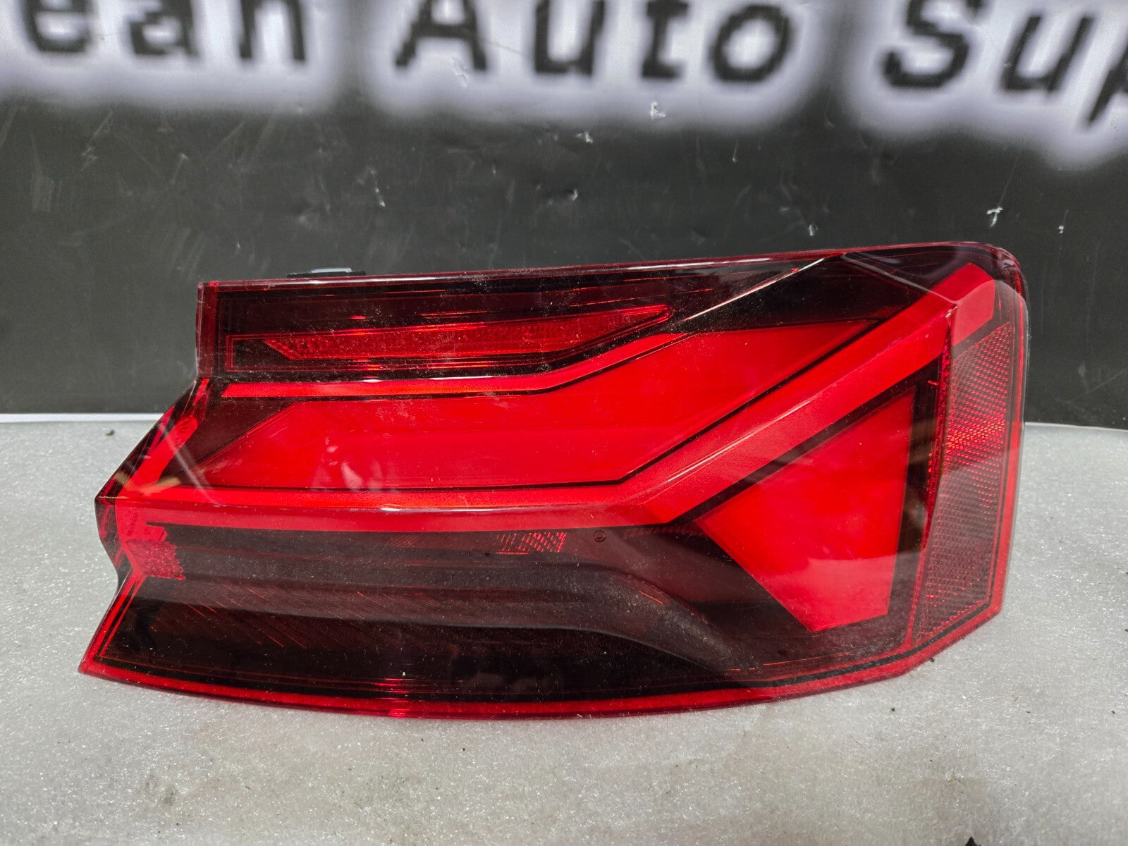 2020 - 2024 AUDI A5 S5 RS5 RIGHT RH PASSENGER LED TAIL LIGHT 8W6945092AB OEM