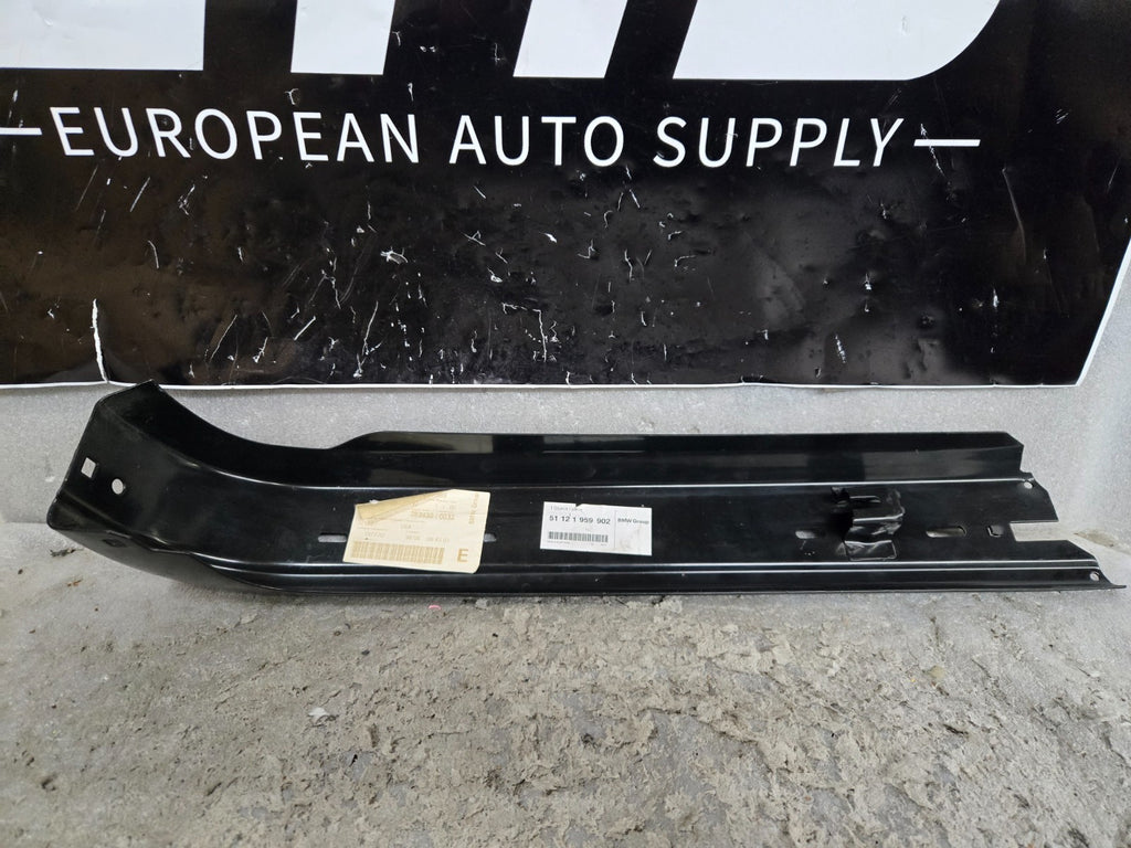 Genuine BMW E30 316 318i 320i 323i Bumper Prime Coated Rear Right RH 51121959902