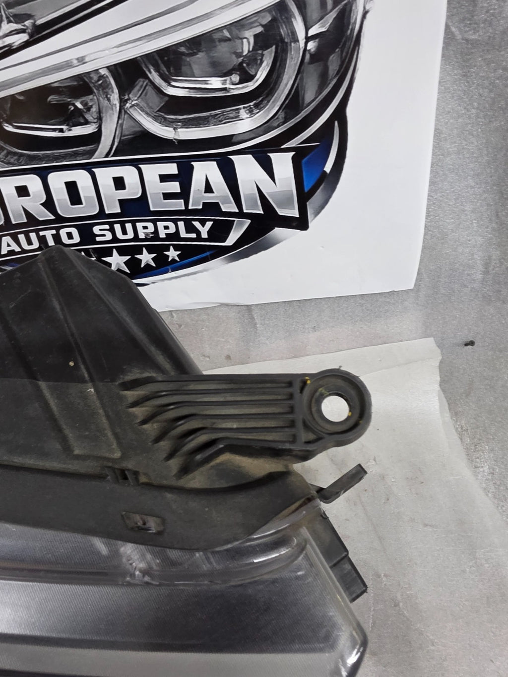 2019 2020 2021 CHEVROLET SILVERADO 1500 RIGHT PASSENGER HEADLIGHT 84621851 OEM