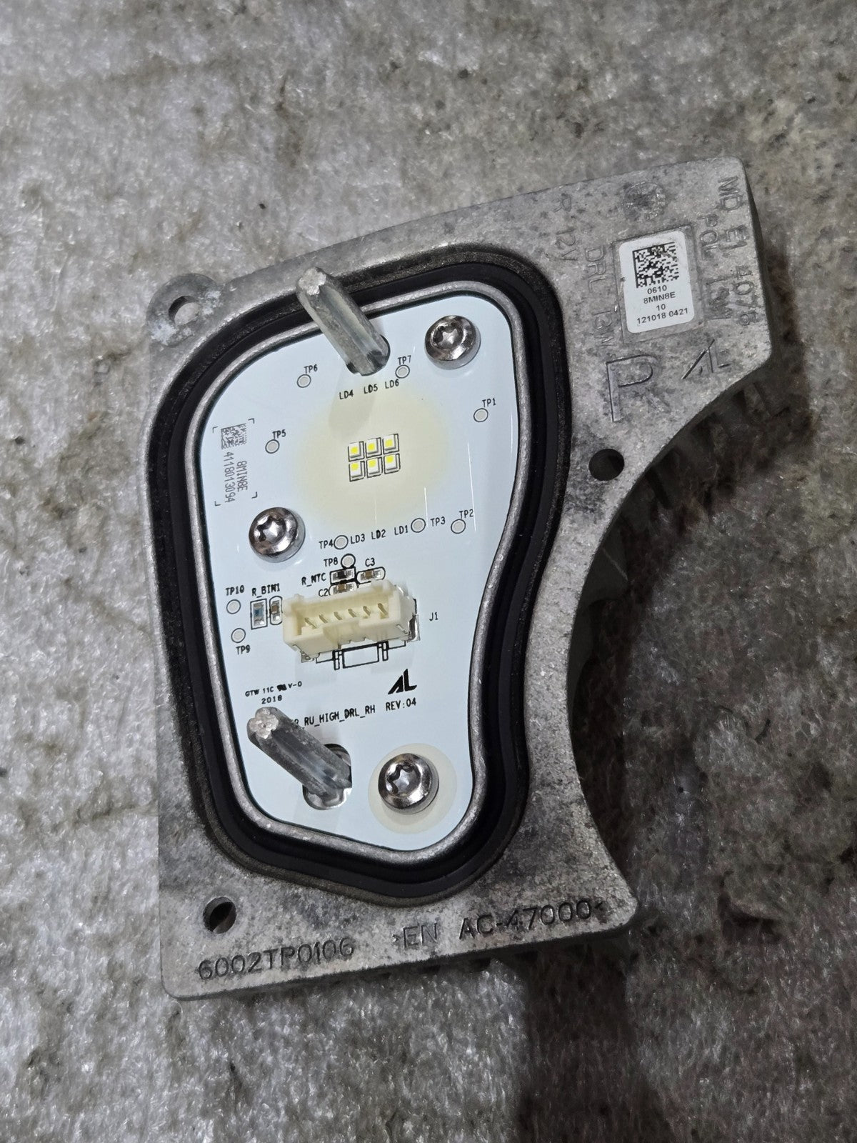 2017-2020 Chrysler Pacifica Right Light Diode Computer Control Unit Module OEM