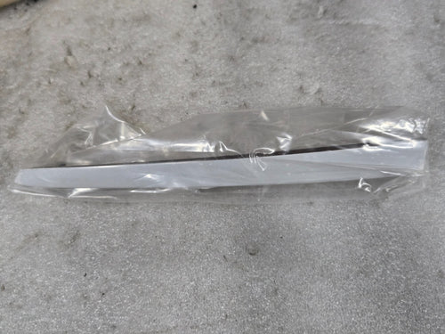 2006-2010 BENTLEY GT FRONT BUMPER CHROME TRIM LEFT DRIVER 3W0807811 OEM NEW