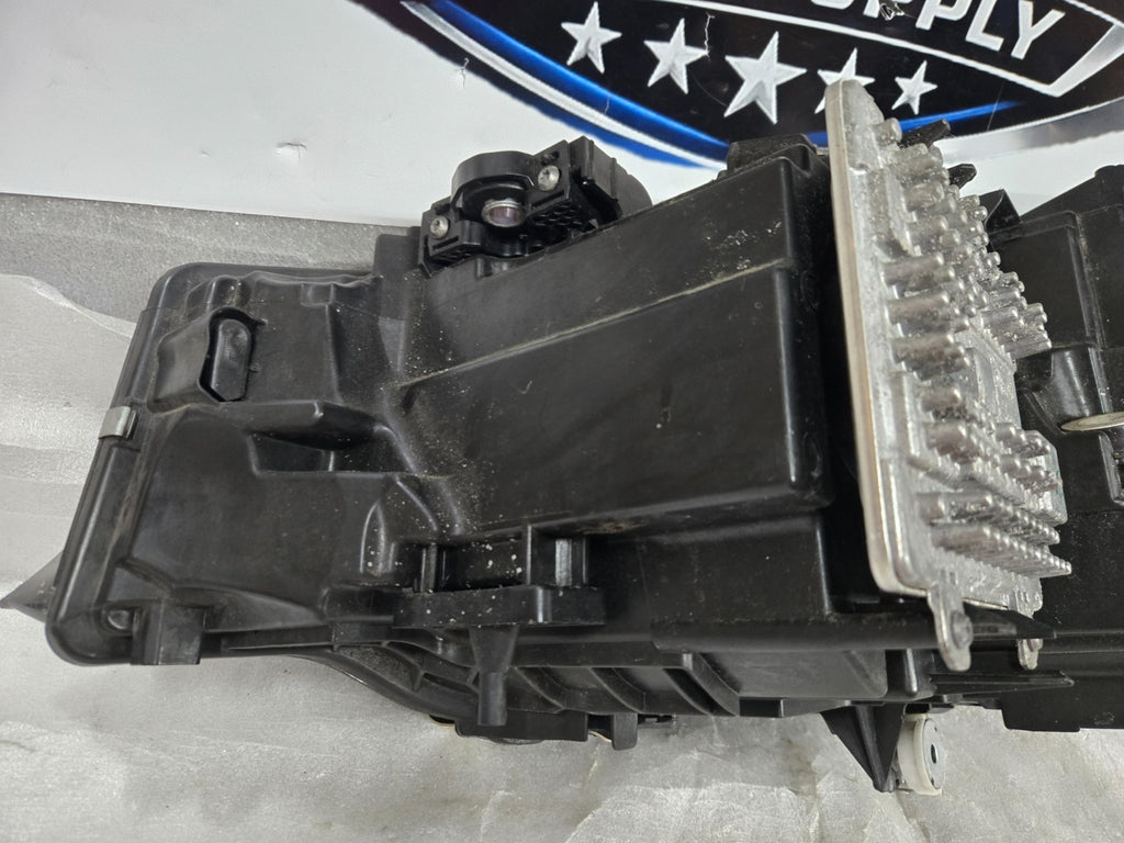 2019-22 BMW 330i M340i G20 RH Right LED Headlight COMPLETE OEM 63118496160