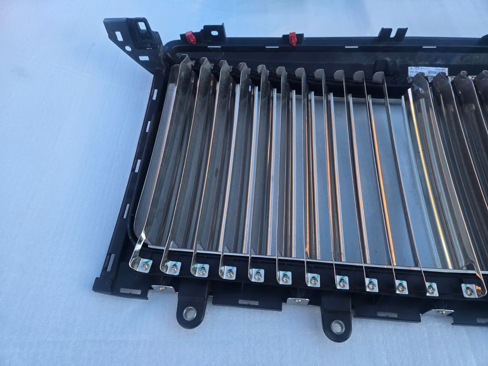 2019 - 2023 Rolls-Royce Cullinan Front Center Chrome Radiator Grille OEM 7448950